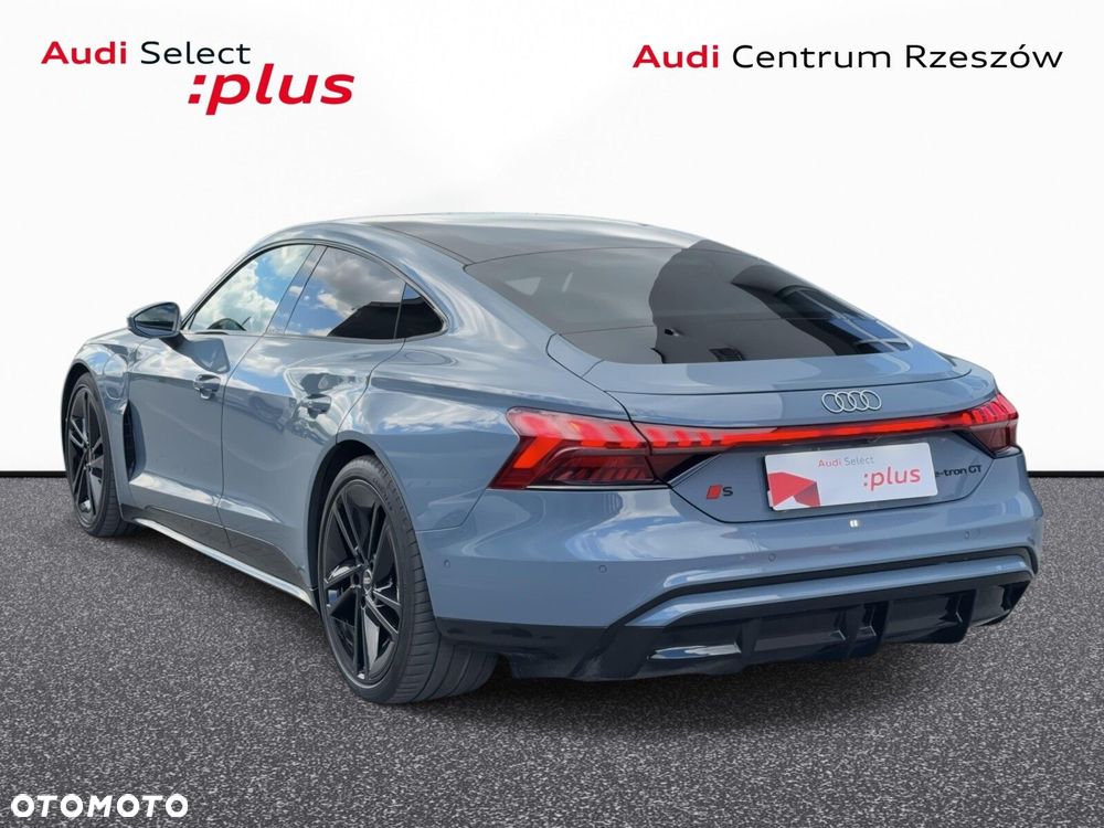 Audi e-tron GT 105kWh S Quattro - 8
