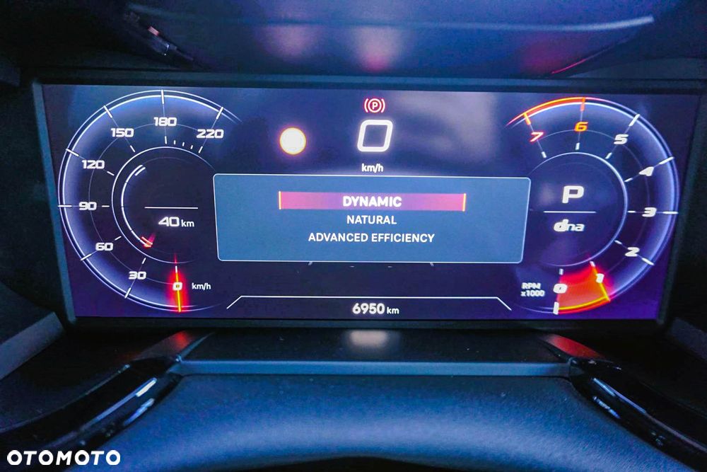 Alfa Romeo Junior 1.2 mHEV Ibrida eDCT - 13