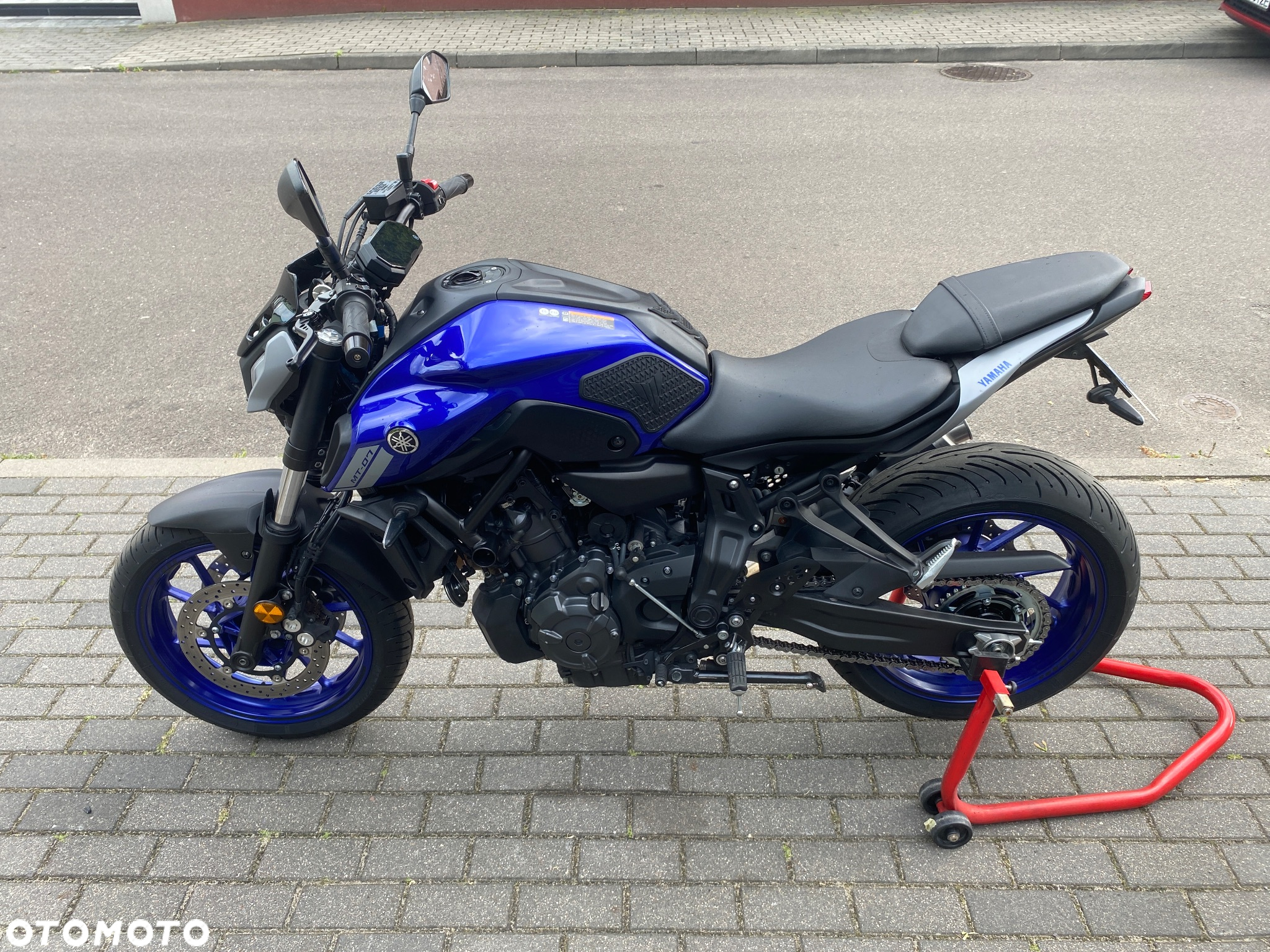 Yamaha MT - 7
