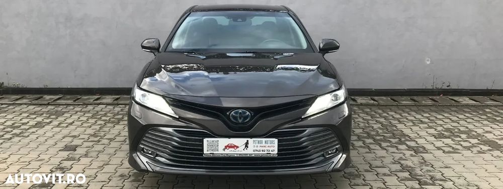 Toyota Camry 2.5 Hybrid Dynamic - 11