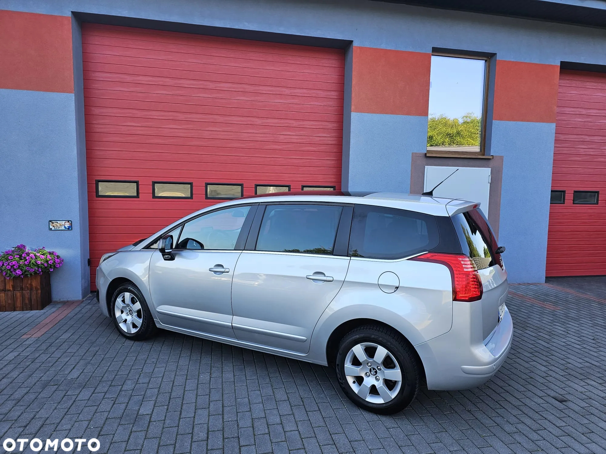 Peugeot 5008 e-HDI 115 ETG6 Stop&Start Allure - 9