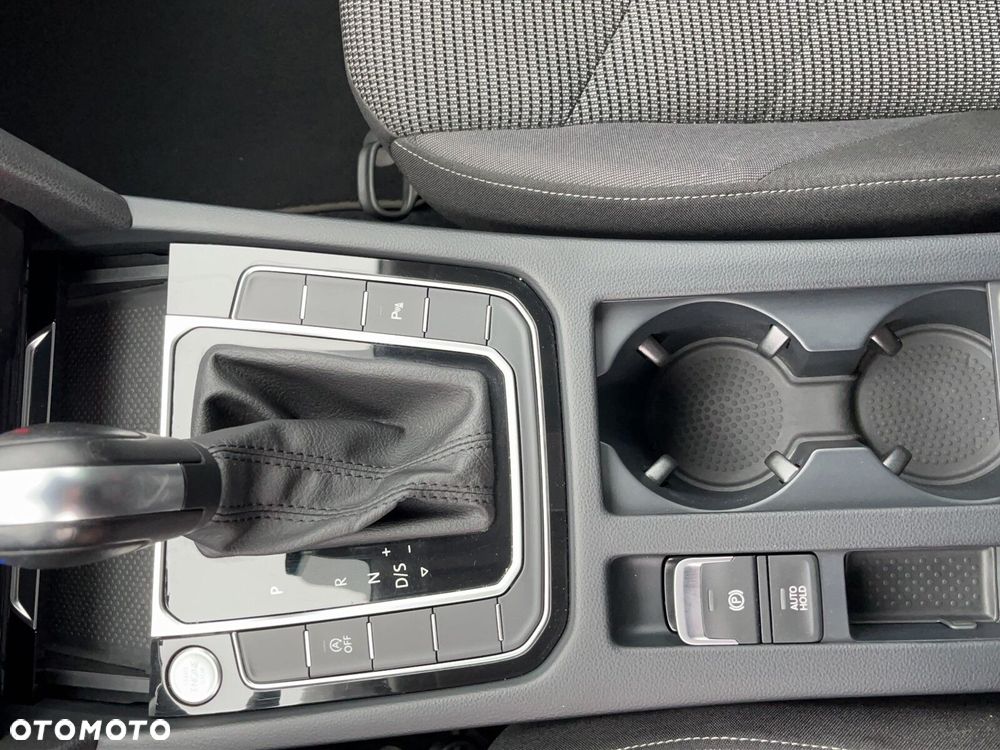 Volkswagen Arteon 2.0 TDI Essence DSG - 24