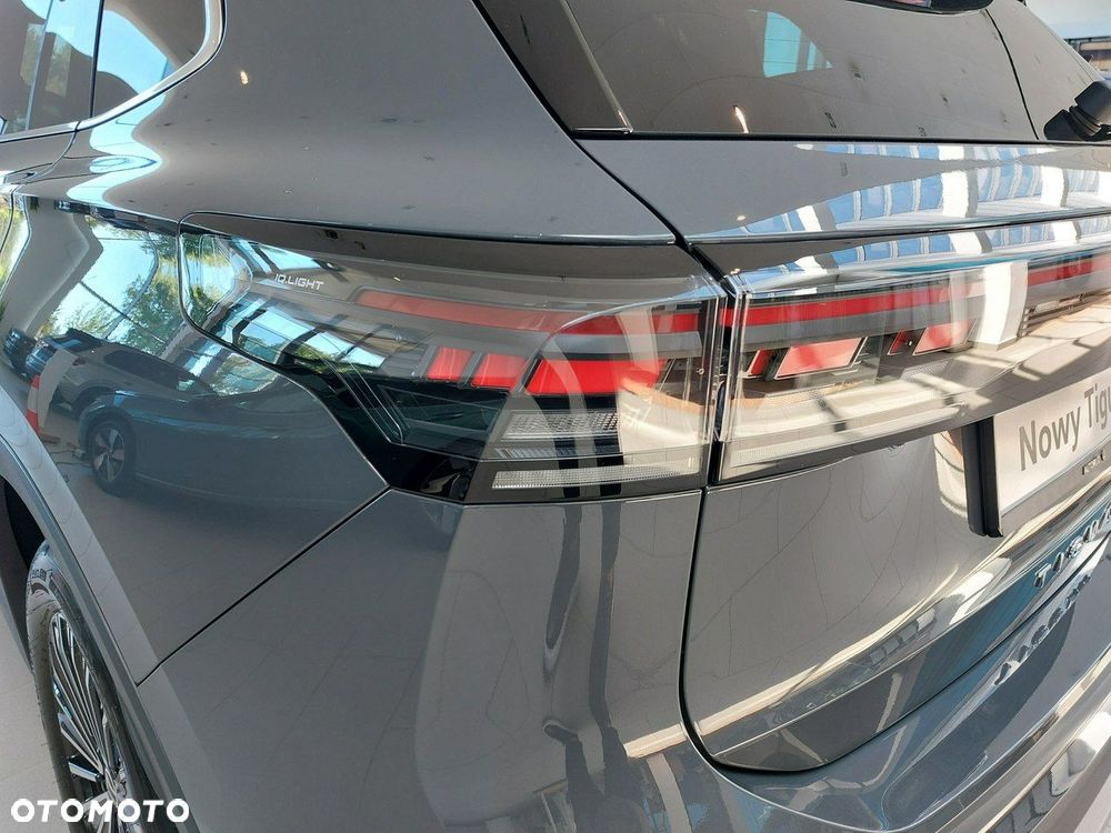 Volkswagen Tiguan - 9