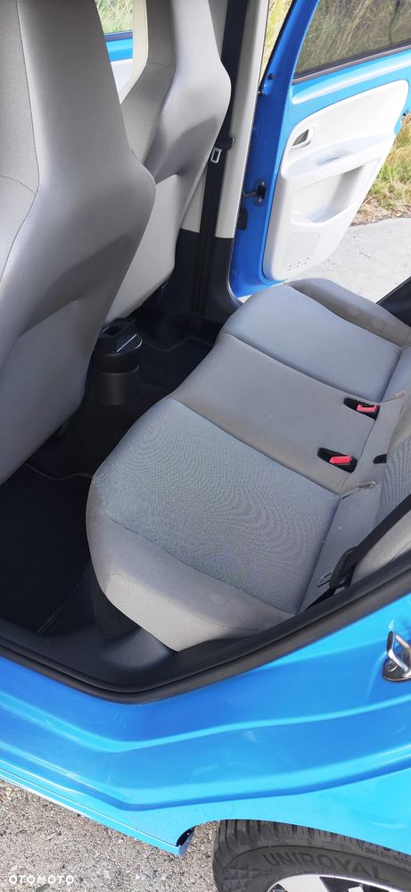 Volkswagen up! e-up - 21
