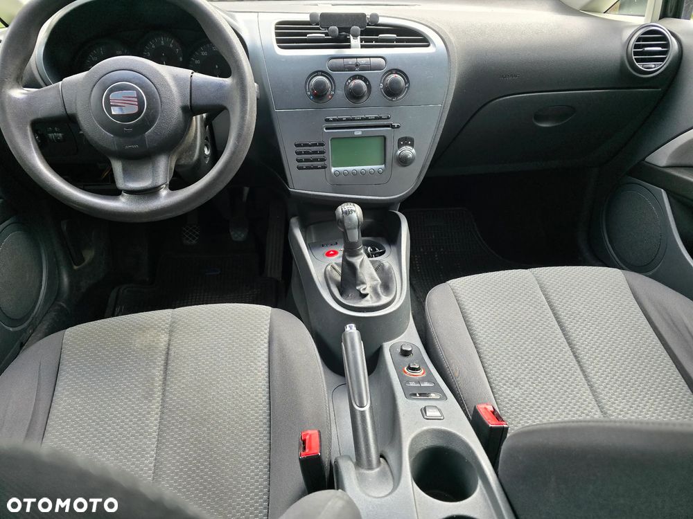 Seat Leon 1.6 Reference - 6