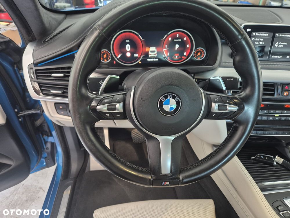 BMW X6 xDrive40d - 25