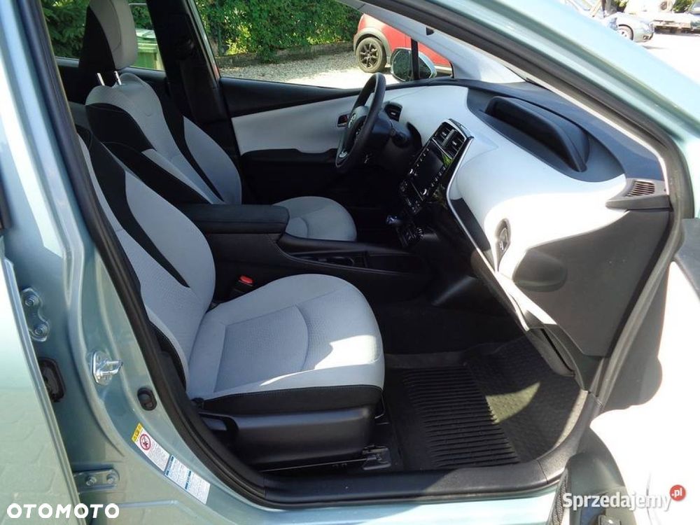 Toyota Prius - 6