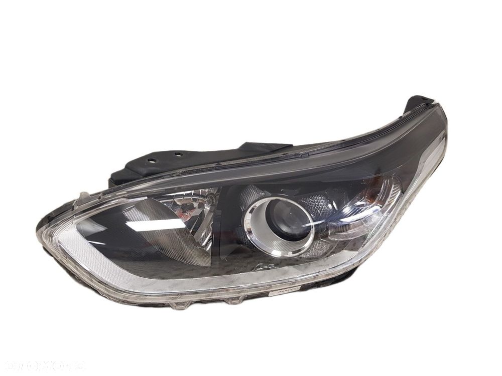 KIA CEED 3 III LAMPA LEWA PRZEDNIA PRZÓD SOCZEWKA 18- EUROPA 92101-J7050 J792111010 - 1