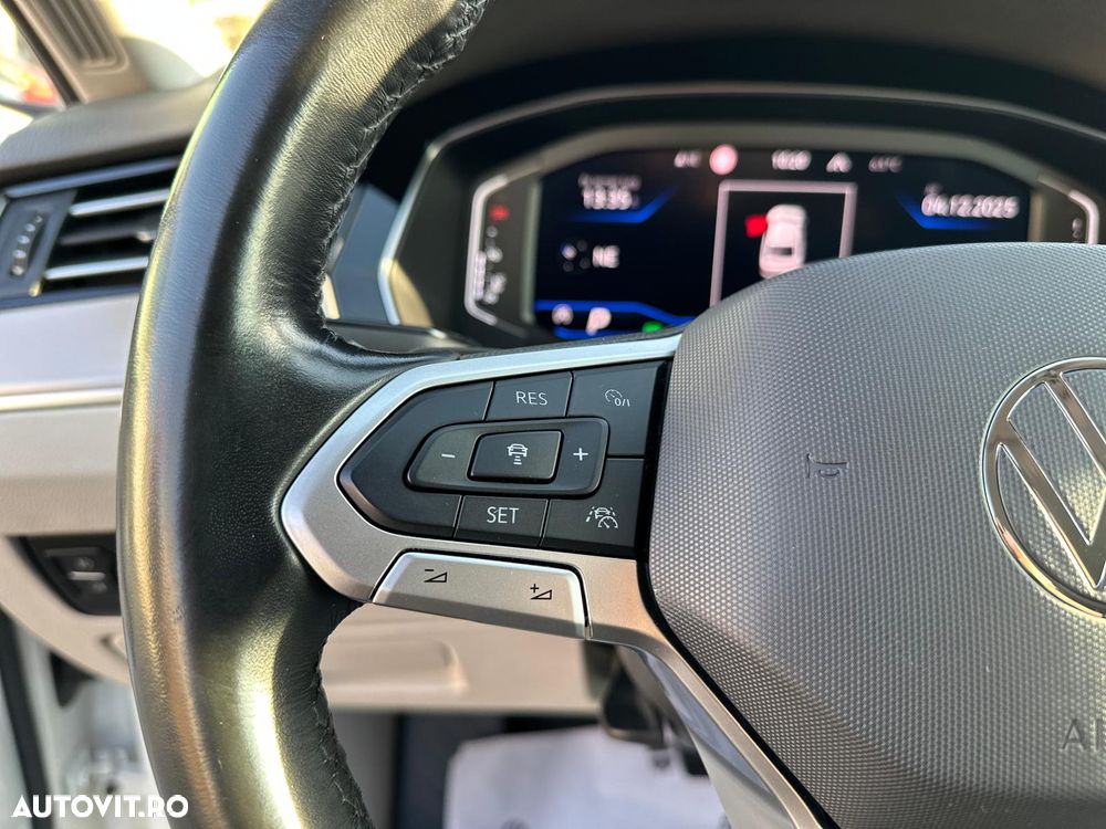 Volkswagen Passat 2.0 TSI OPF DSG 4Motion Elegance - 23