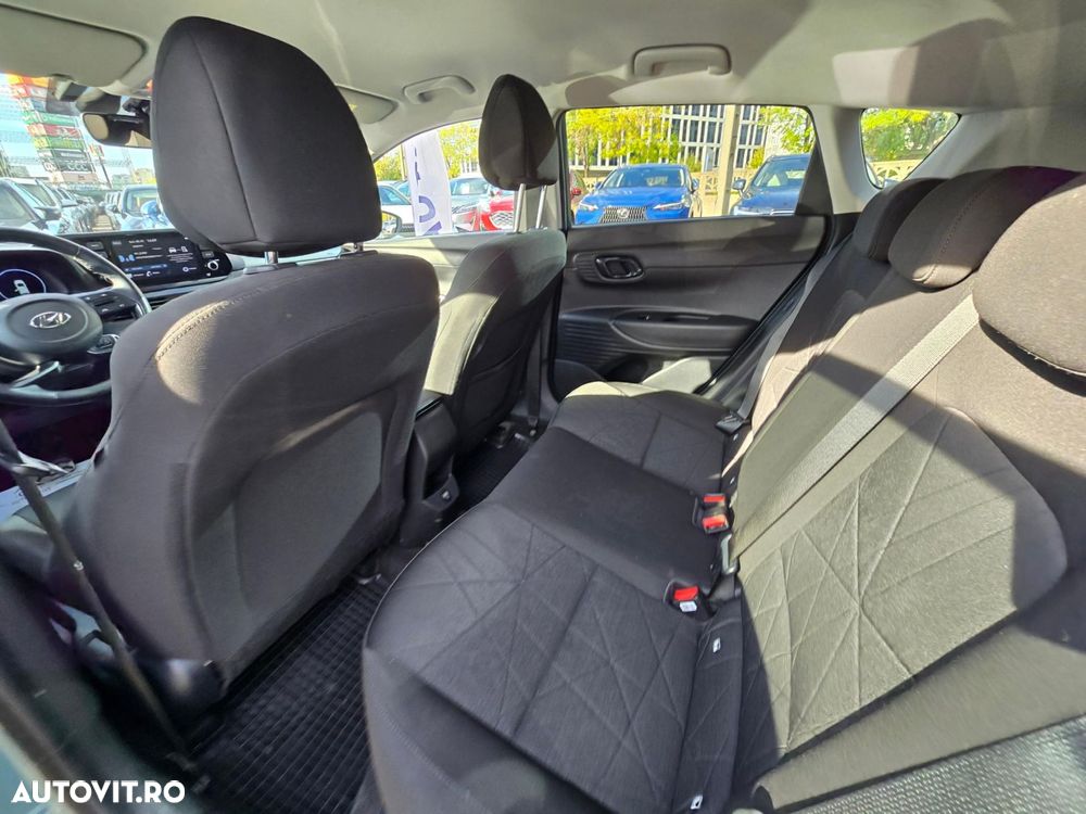 Hyundai Bayon - 12