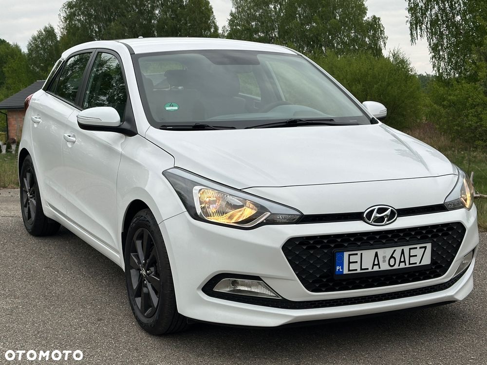 Hyundai i20 blue 1.2 Classic - 16
