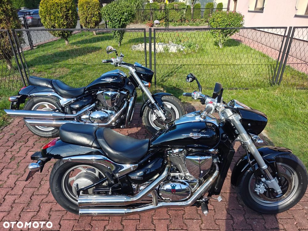 Suzuki Intruder - 25