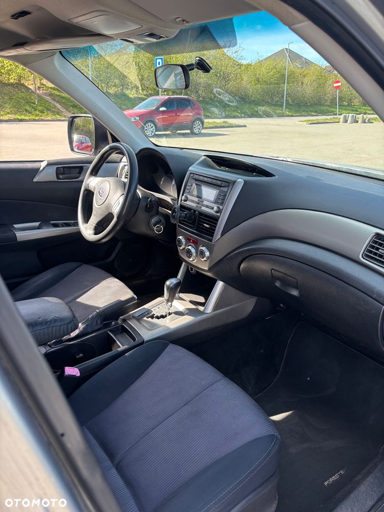 Subaru Forester 2.0 XC 000 - 13