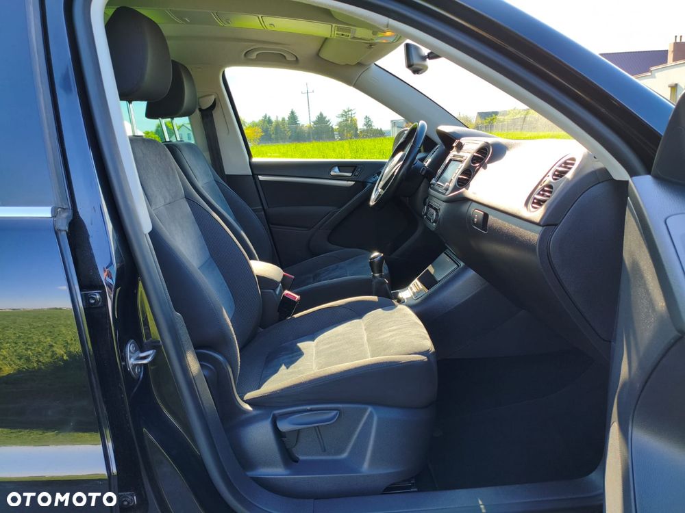 Volkswagen Tiguan - 17