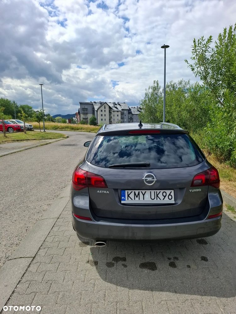 Opel Astra 1.4 T Cosmo - 6