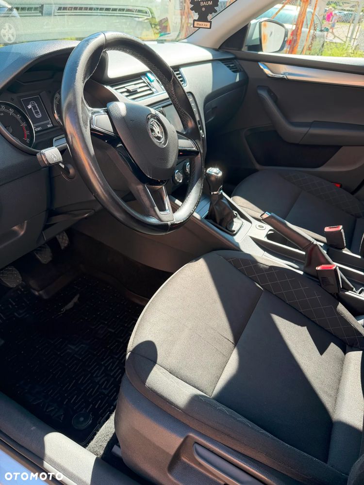 Skoda Octavia 1.6 TDI Active - 12
