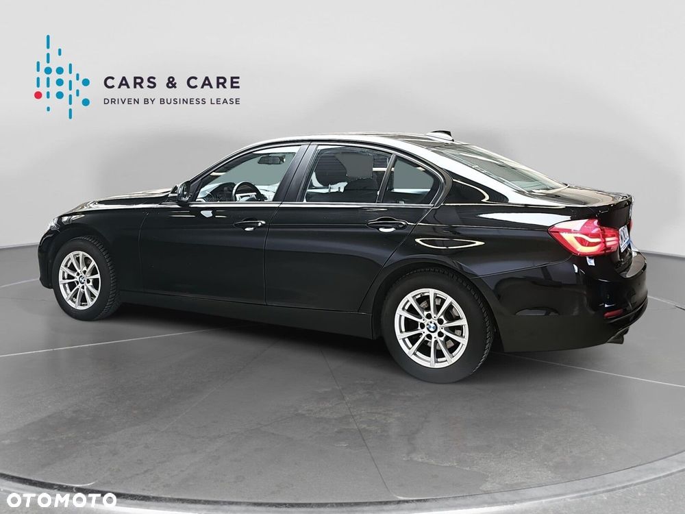 BMW Seria 3 318d - 31