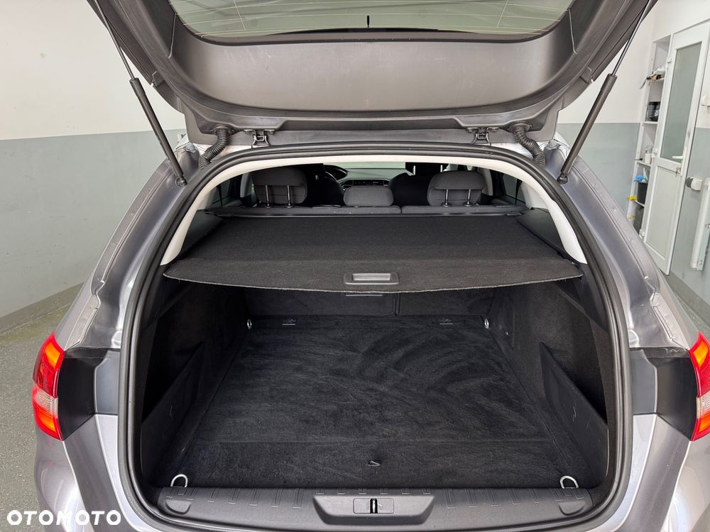 Peugeot 308 BlueHDi 130 EAT8 Stop & Start Allure Pack - 33