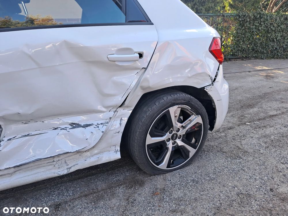 Audi A1 Sportback 25 TFSI advanced - 14