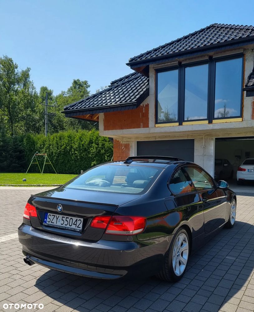 BMW Seria 3 330d - 2
