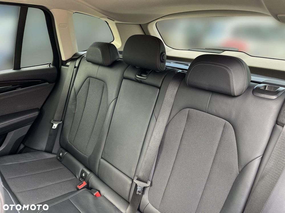BMW X3 xDrive20d xLine - 17