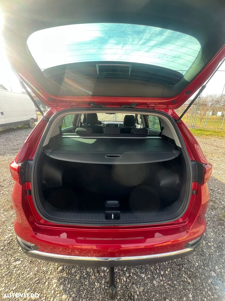 Kia Sportage 1.6 GDI 6MT 4x2 Classic - 12