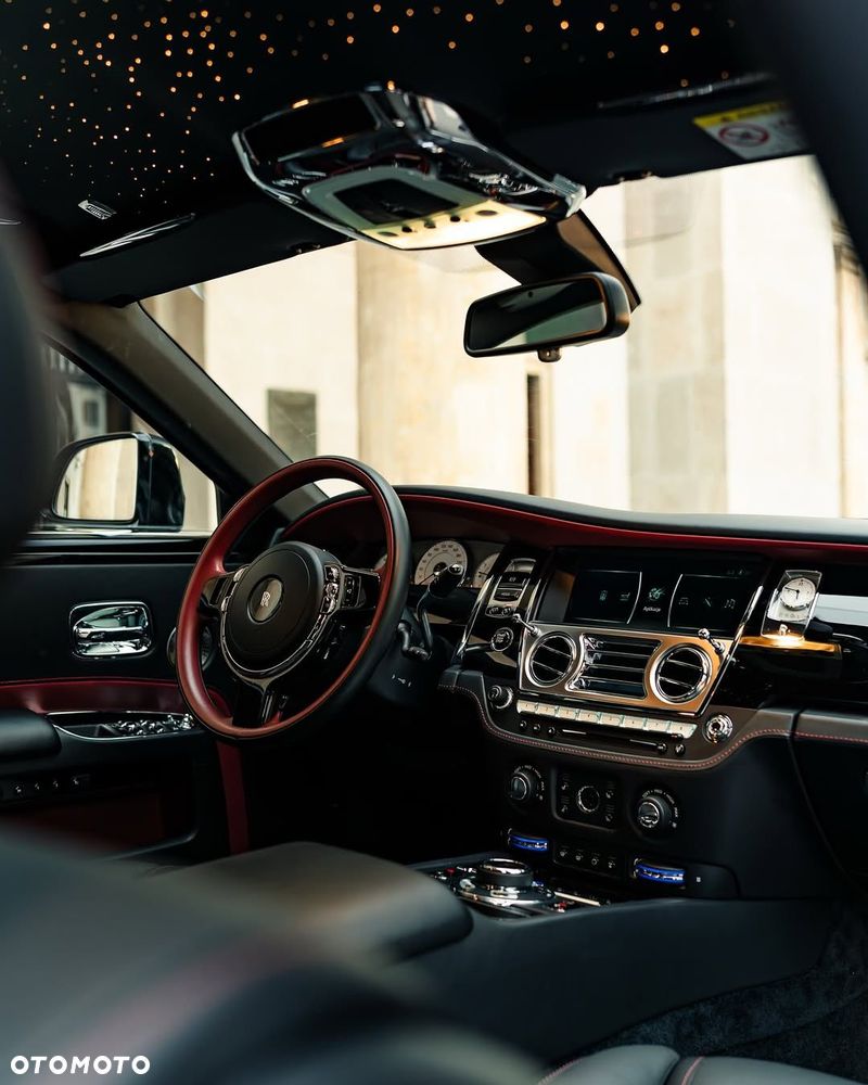 Rolls-Royce Ghost - 6