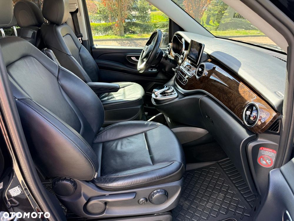 Mercedes-Benz Klasa V 250 (BlueTEC) d lang 7G-TRONIC - 23