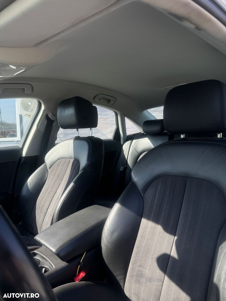 Audi A6 2.0 TDI Ultra DPF S tronic - 15
