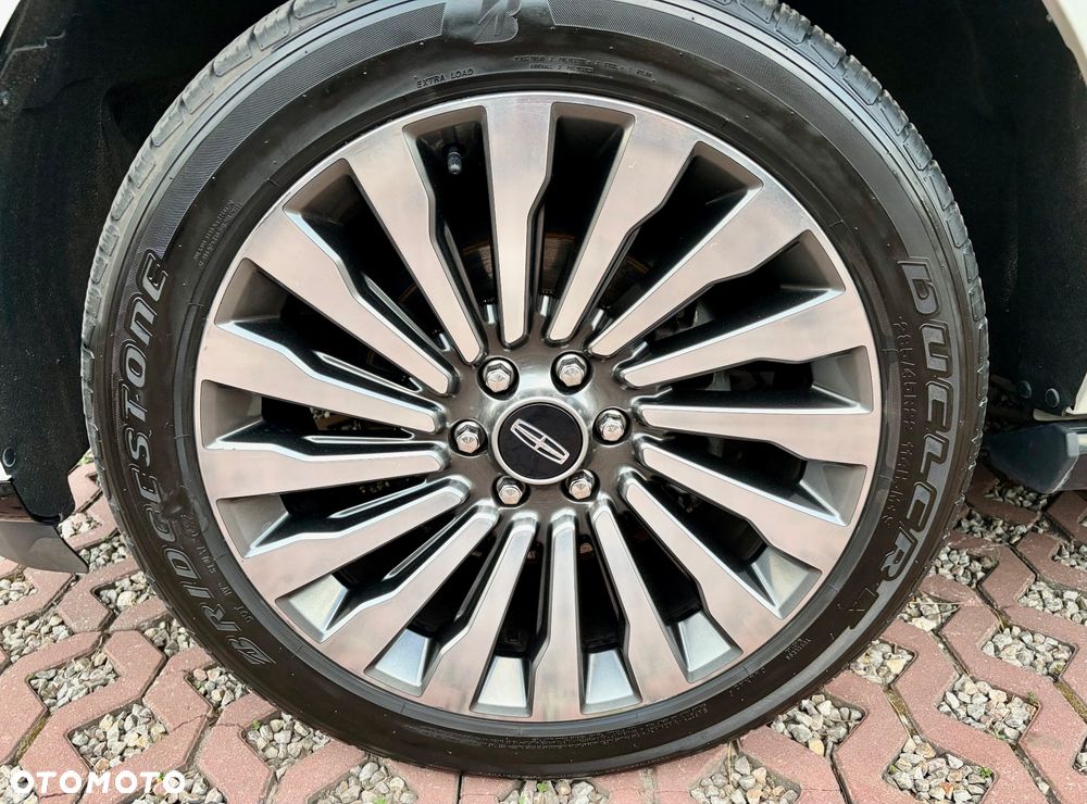 Lincoln Navigator - 13