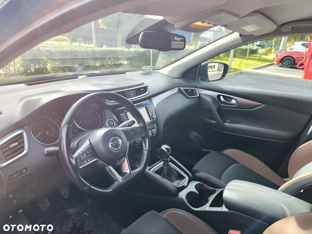 Nissan Qashqai 1.3 DIG-T Tekna - 8