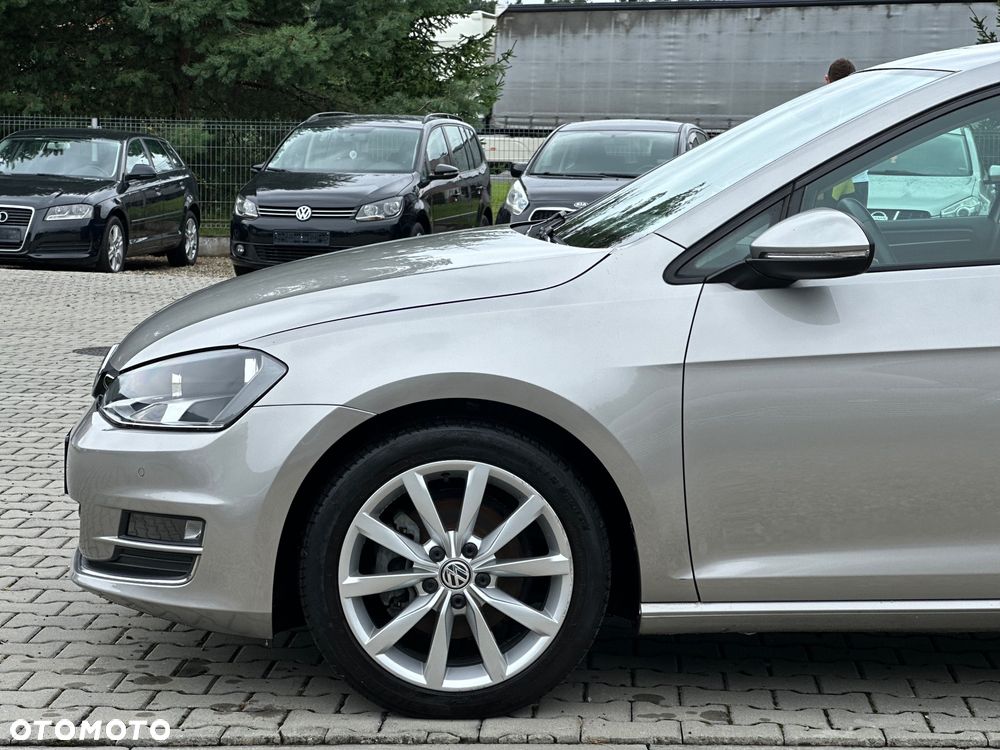 Volkswagen Golf 2.0 TDI BlueMotion Technology Highline - 12