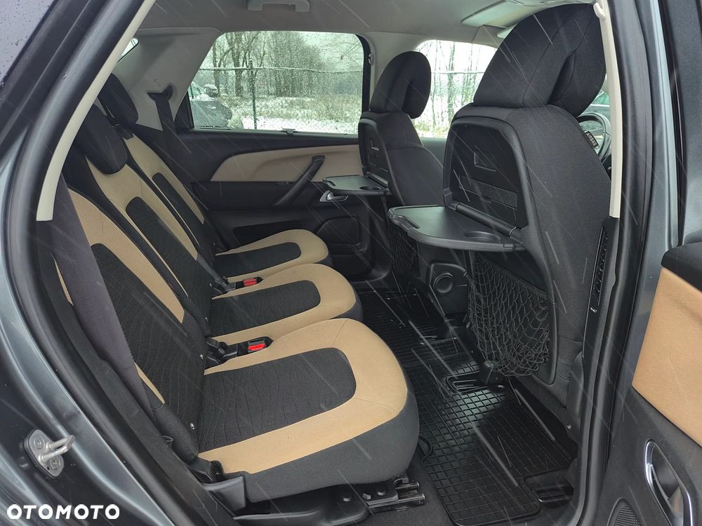 Citroën C4 Picasso 1.6 e-HDi Intensive - 27
