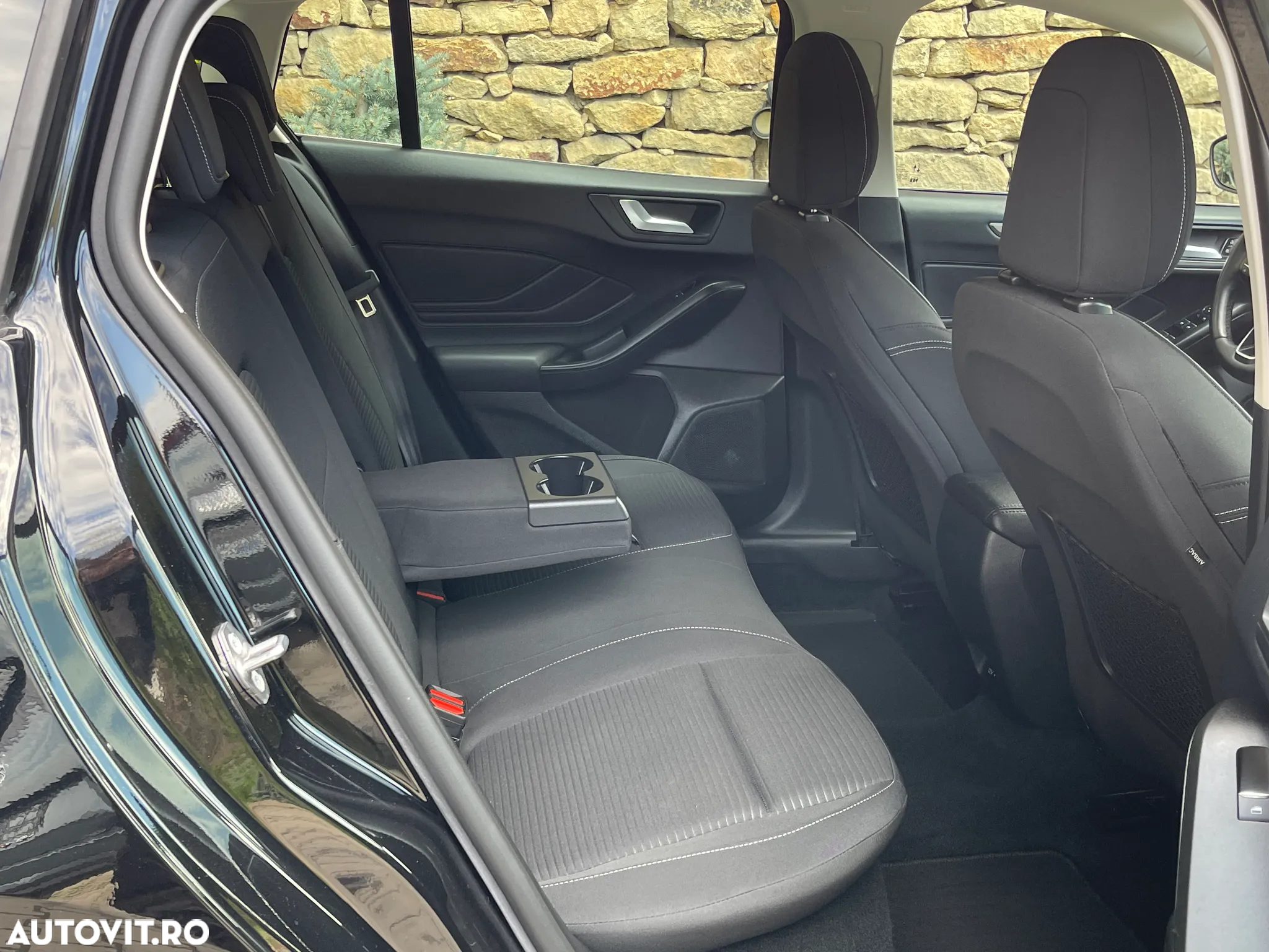 Ford Focus Turnier 1.5 EcoBlue Start-Stopp-System TITANIUM - 15