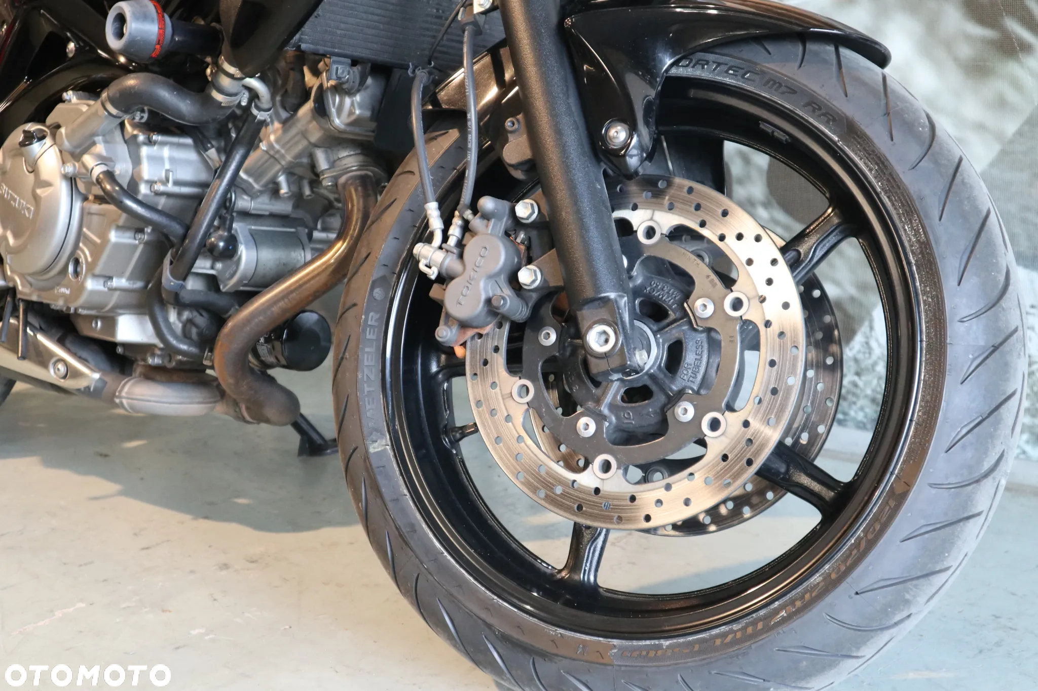 Suzuki Gladius - 12