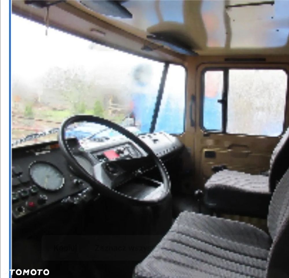 Mercedes-Benz 709 - 12