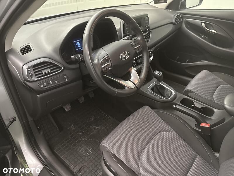 Hyundai i30 1.0 T-GDI Modern - 10