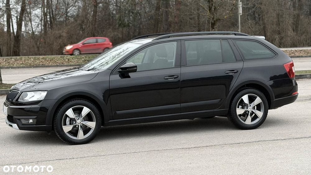 Skoda Octavia 2.0 TDI 4x4 DSG Scout - 5