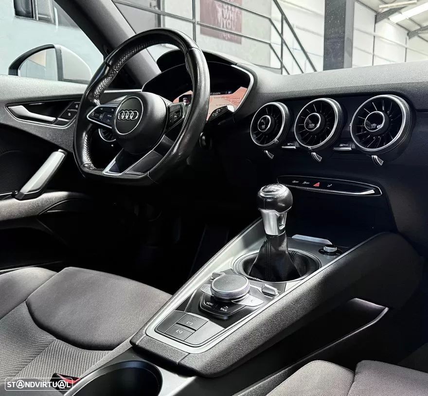 Audi TT Coupé 2.0 TDI - 7