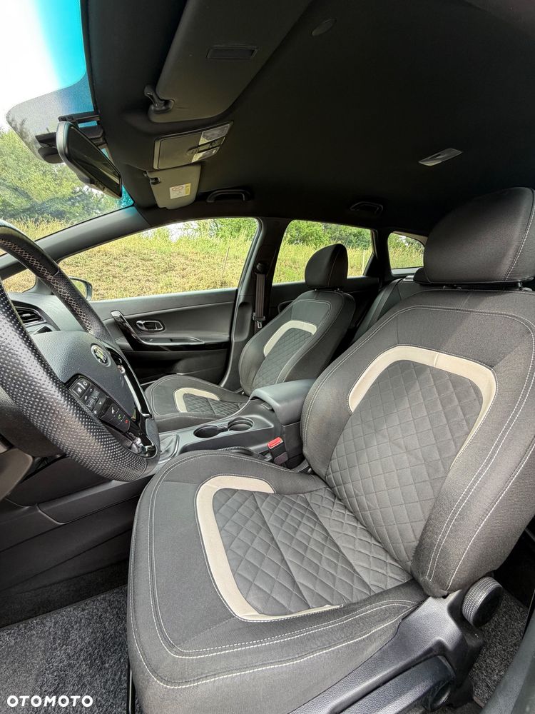 Kia Ceed 1.6 CRDi GT Line - 14