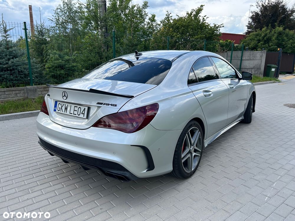 Mercedes-Benz CLA 45 AMG 4Matic 7G-DCT - 4