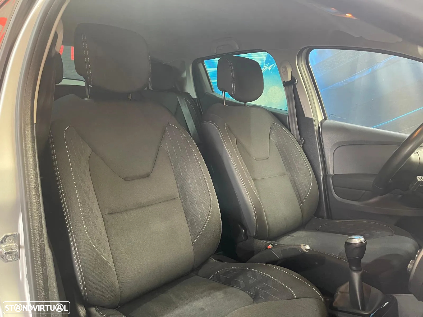 Renault Clio 1.5 dCi Limited - 33