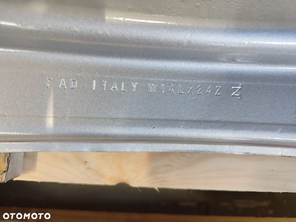 Felga 14X24 Merlo P 28.7 KT - 11