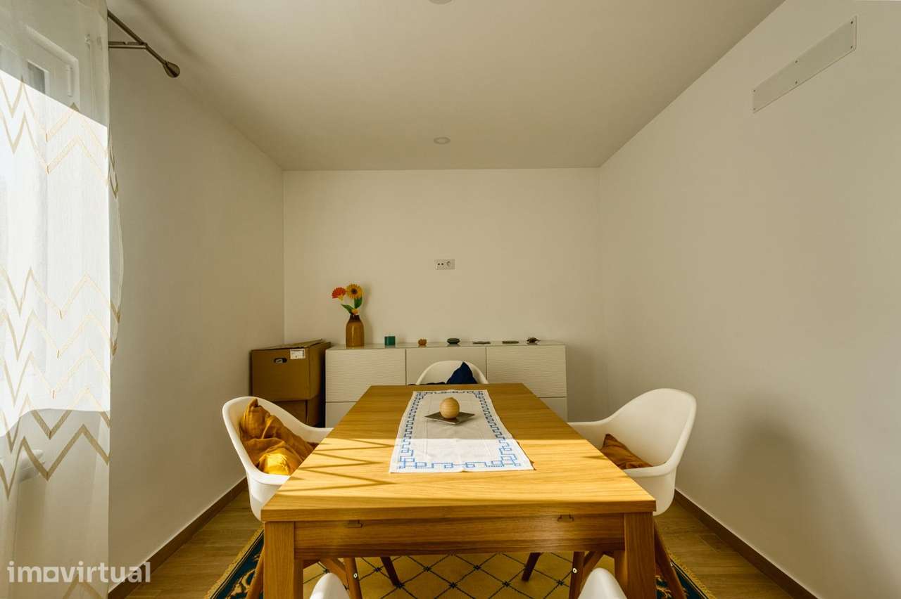 Moradia Remodelada no Monte da Caparica - Grande imagem: 5/32