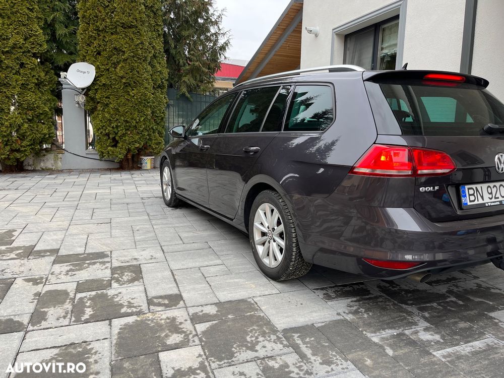 Volkswagen Golf - 14