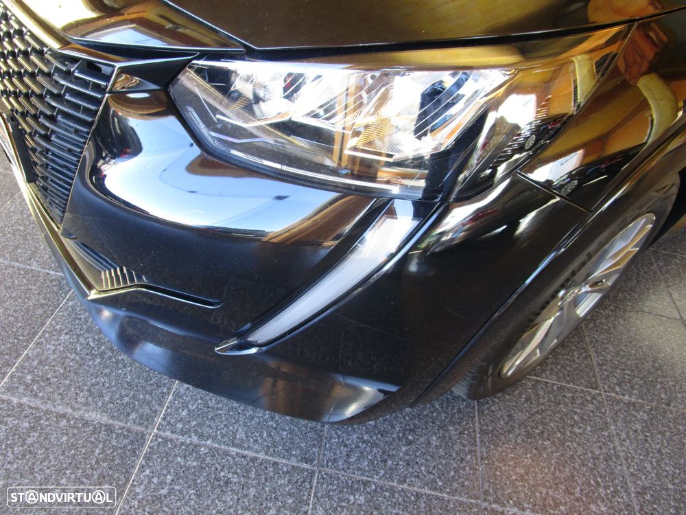 Peugeot e-208 50 kWh Allure Pack - 16