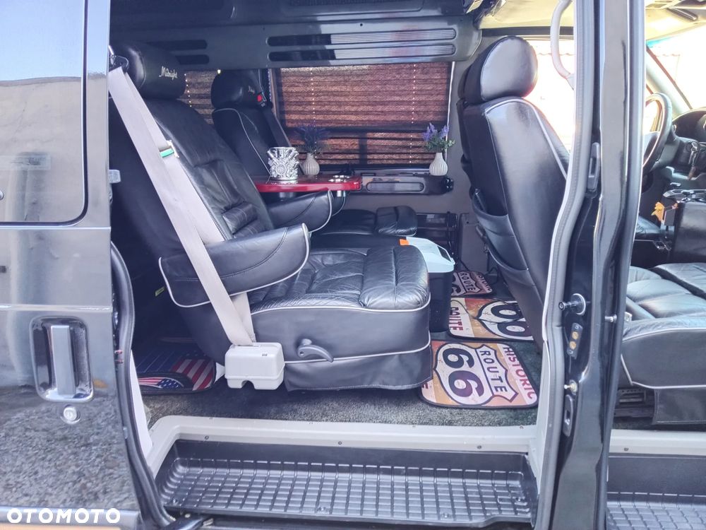 Chevrolet Astro - 16