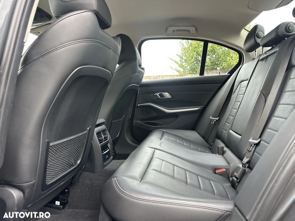 BMW Seria 3 - 13