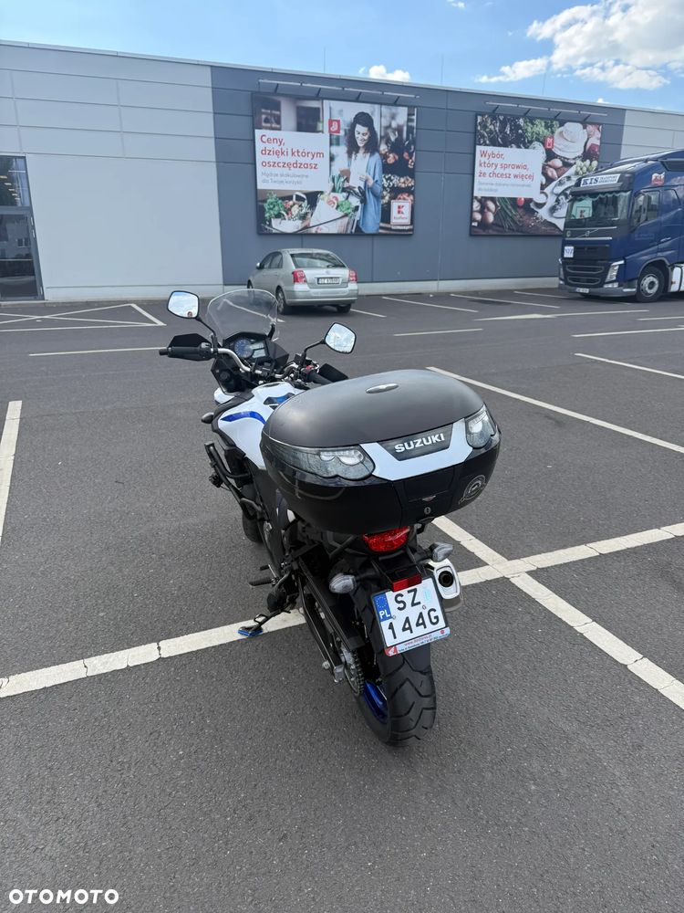 Suzuki V-STROM - 6
