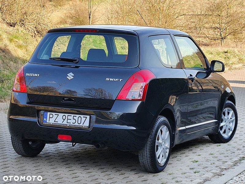 Suzuki Swift 1.3 Comfort - 4